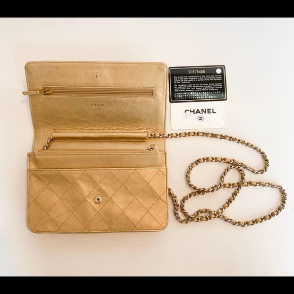 ✨SOLD✨Authentic Chanel Gold Wallet/Crossbody - Picture 8 of 8
